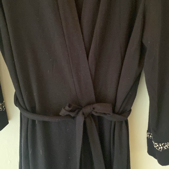 Nightgown and Robe Set - Picture 3 of 10